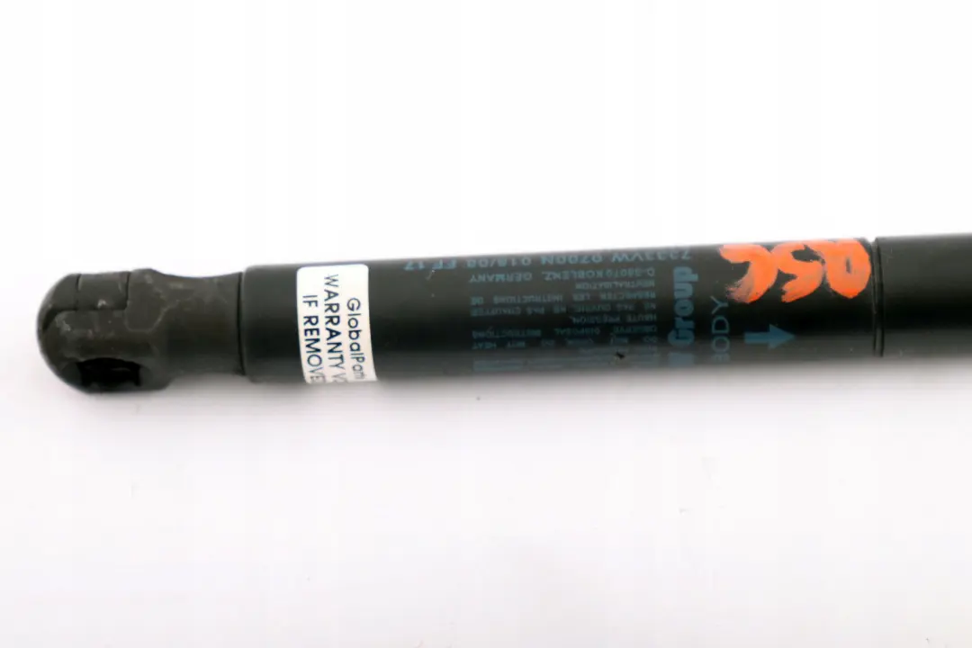 Siłownik teleskop maski do MINI R56 R57 o numerze 7148864 MINI R56 R57 Siłownik teleskop maski - SKU 7148864 - Numer Części 7148864