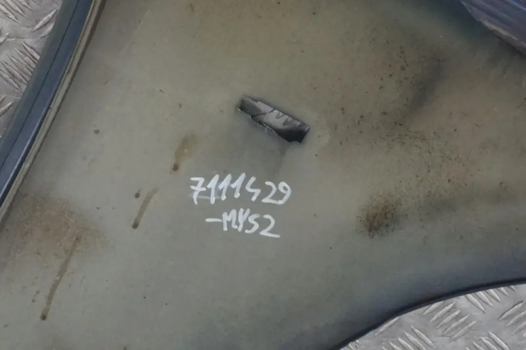BMW E60 E61 Błotnik lewy przedni Mysticblau - SKU 7111429-MYS2 - Numer Części 7111429