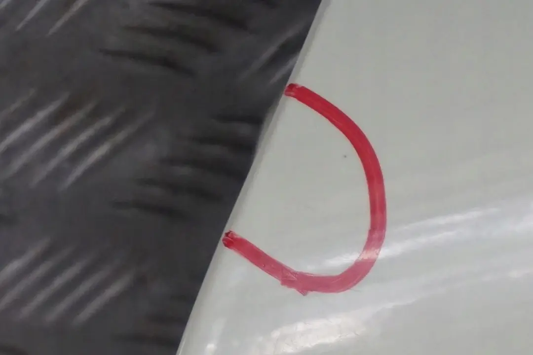 Front Right Door O/S Pepper White - 850 to Mini Cooper R50 R52 R53 3 with Part number 7202912 Mini Cooper R50 R52 R53 3 Front Right Door O/S Pepper White - 850 - SKU 7202912-PW3 - Part number 7202912