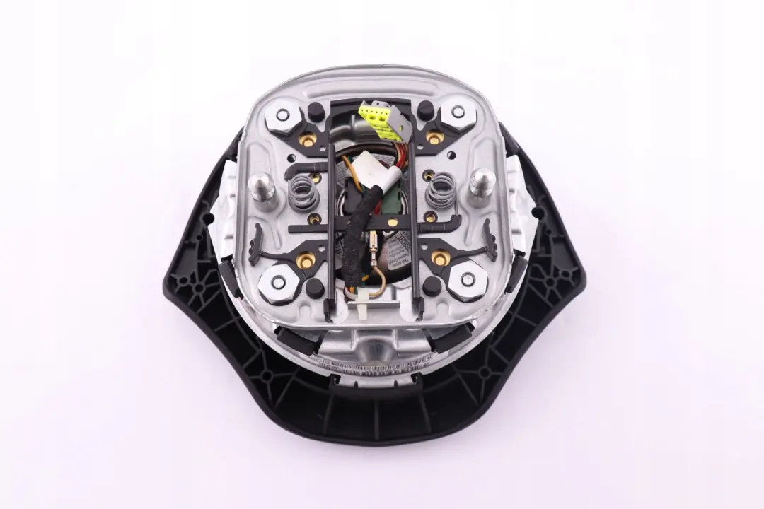 Steering Wheel Module Driver's Side to BMW E81 E82 E87 with Part number 6775155 BMW E81 E82 E87 Steering Wheel Module Driver's Side - SKU 6775155-10 - Part number 6775155