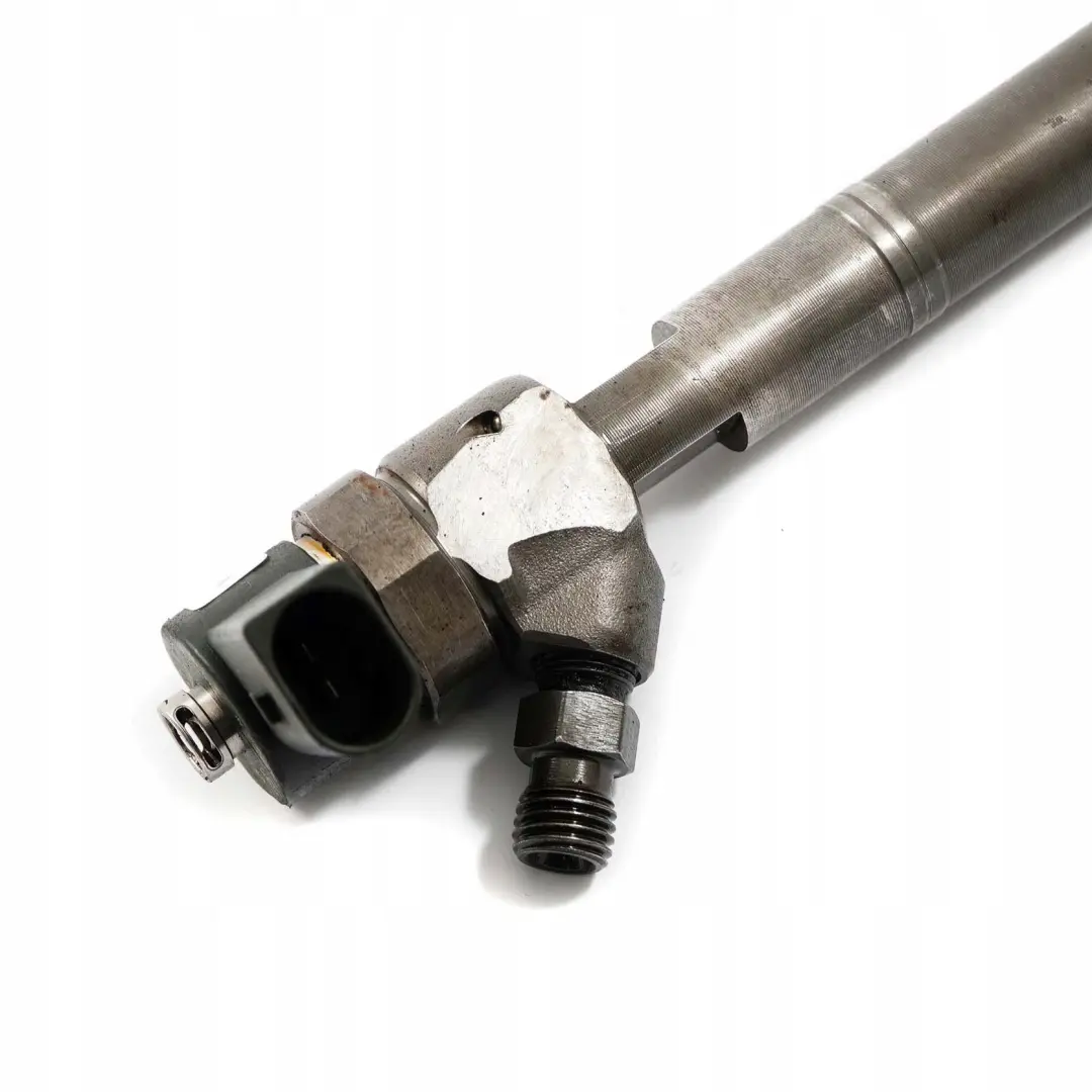 Mercedes W203 W210 OM611 Inyector Combustible Boquilla Inyeccion - SKU A6110700687 - Número de pieza A6110700687