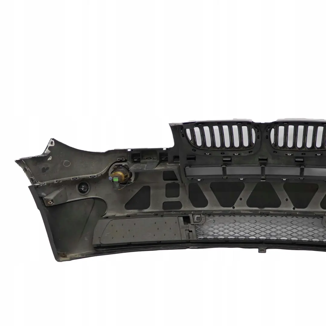 Zderzak przedni przód titansilber do BMW E83 X3 o numerze 0302439 BMW E83 X3 Zderzak przedni przód titansilber - SKU 0302439-TS1 - Numer Części 0302439