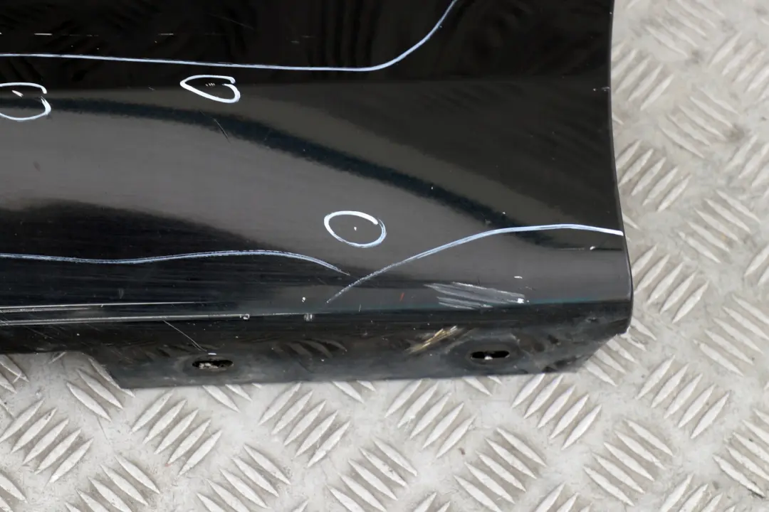 BMW E87 LCI M Sport Bas de Porte Couverture Seuil A Gauche Noir Saphir - SKU 0033557-BS - Numéro de pièce 33557