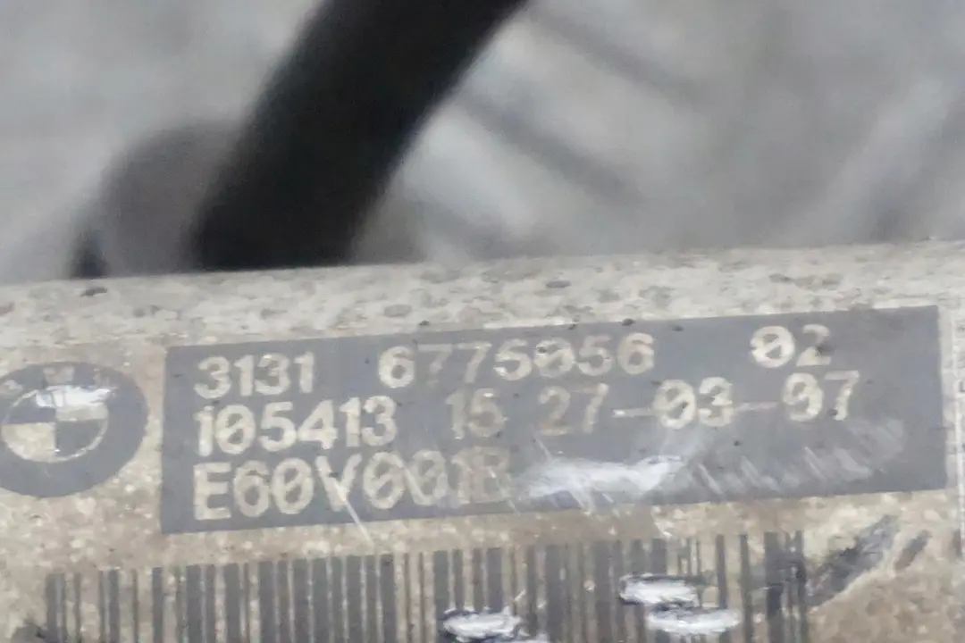 M47N2 Amortisseur Avant Droite Pivotement pour BMW 5 Serie E60 520d à propos du numéro de pièce 6775056 BMW 5 Serie E60 520d M47N2 Amortisseur Avant Droite Pivotement - SKU 6775056-4 - Numéro de pièce 6775056