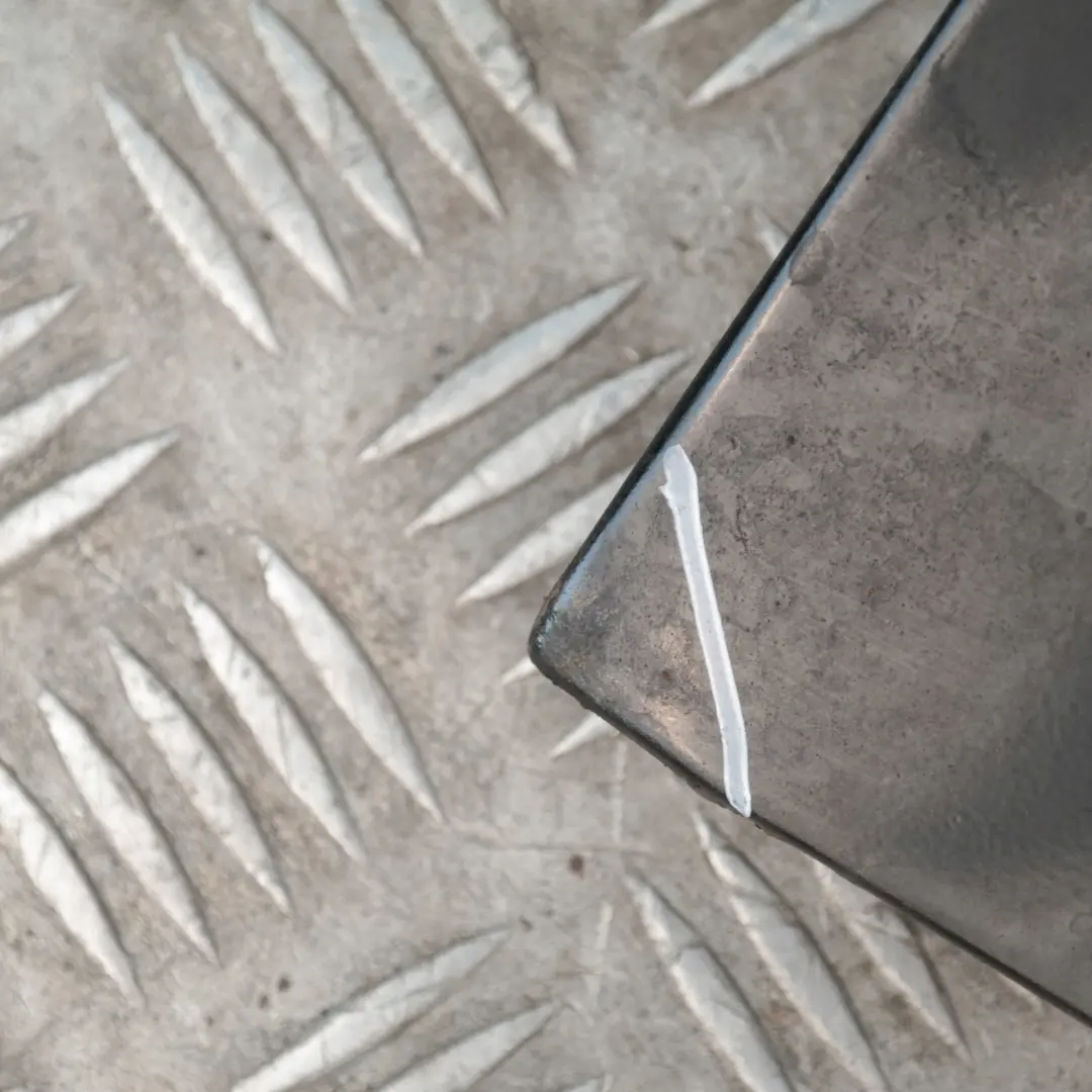 Side Panel Fender Wing Front Right O/S Black Schwarz 2 to BMW 3 SERIES 2 E90 E91 with Part number 7135680 BMW 3 SERIES 2 E90 E91 Side Panel Fender Wing Front Right O/S Black Schwarz 2 - SKU 7135680-SCH2 - Part number 7135680