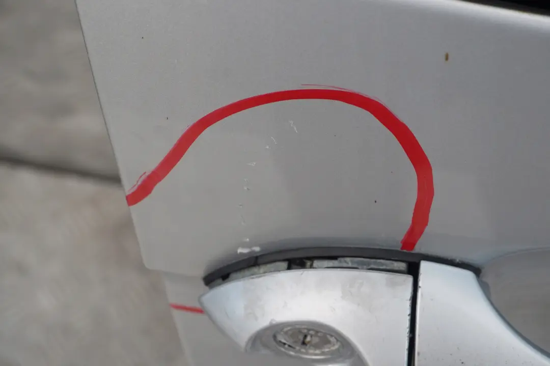 Beifahrer Tür vorne rechts Titansilber Titan Silber Metallic 35 für BMW X5 er 6 E53 mit Teilenummer 8256824 BMW X5 er 6 E53 Beifahrer Tür vorne rechts Titansilber Titan Silber Metallic 35 - SKU 8256824-TS6 - Teilenummer 8256824