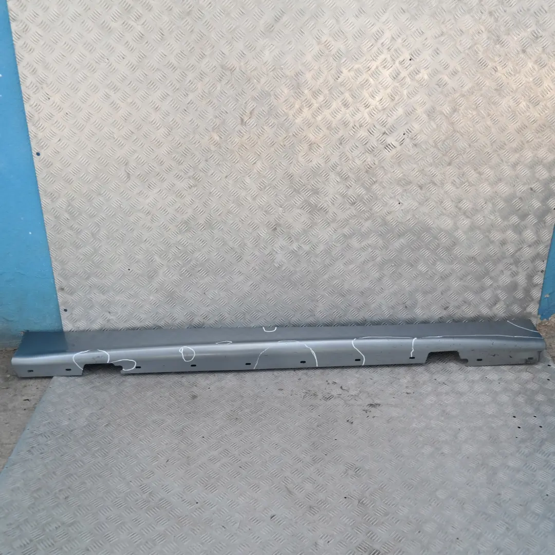 Bas de Porte Couverture Seuil a Gauche Quartzbleu Bleu, pour BMW 1 E87 à propos du numéro de pièce 32949 BMW 1 E87 Bas de Porte Couverture Seuil a Gauche Quartzbleu Bleu, - SKU 0032949-QB14 - Numéro de pièce 32949