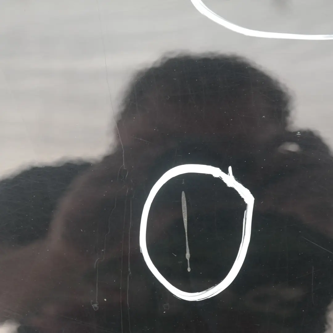 drzwi prawe przednie schwarz II 668 do BMW 1 E87 o numerze 7191012 BMW 1 E87 drzwi prawe przednie schwarz II 668 - SKU 7191012-SCH22 - Numer Części 7191012