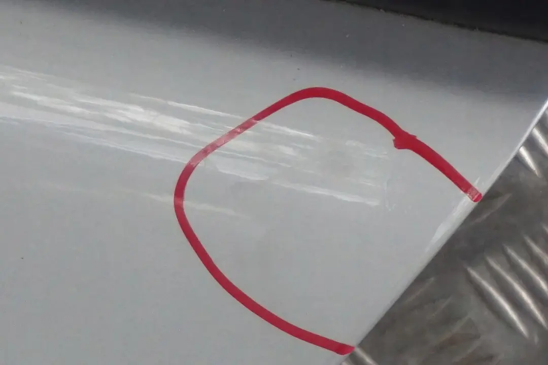 BMW0 E90 E90N Puerta Trasera Izquierda Titansilber Silver Silber Metallic para con número de pieza 7203647 BMW0 E90 E90N Puerta Trasera Izquierda Titansilber Silver Silber Metallic - SKU 7203647-TS30 - Número de pieza 7203647