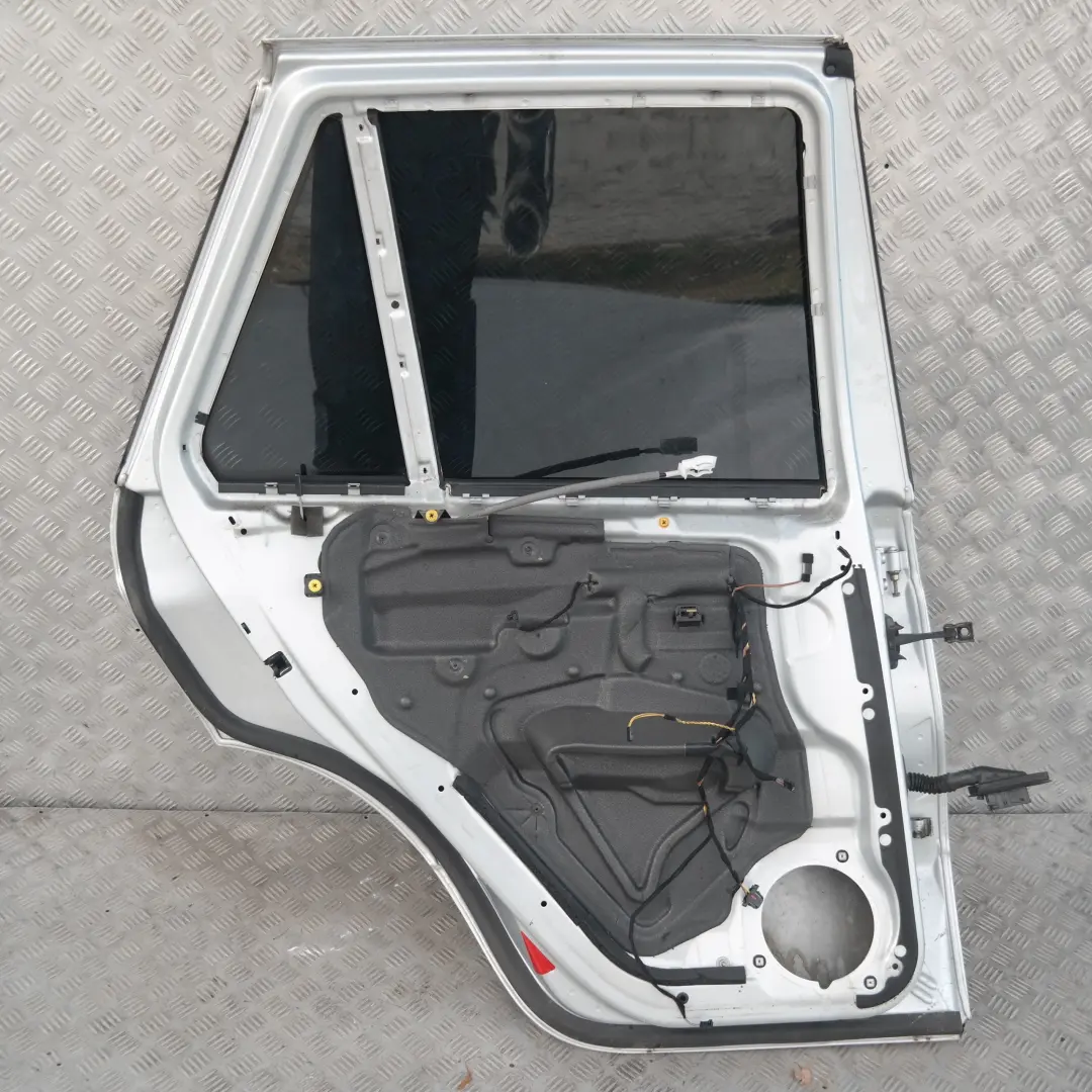 Door Rear Left N/S Titansilber Titan Silver Metallic - 354 to BMW X5 SERIES E53 with Part number 8256827 BMW X5 SERIES E53 Door Rear Left N/S Titansilber Titan Silver Metallic - 354 - SKU 8256827-TS - Part number 8256827