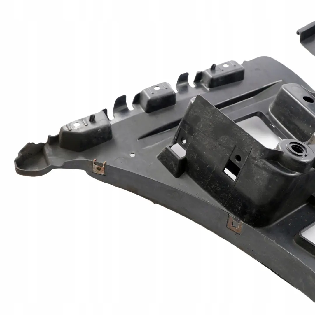 Bumper Right O/S Guide Bracket to BMW 1 Series E82 E88 1 Coupe Cabrio Rear with Part number 7170664 BMW 1 Series E82 E88 1 Coupe Cabrio Rear Bumper Right O/S Guide Bracket - SKU 7170664-1 - Part number 7170664