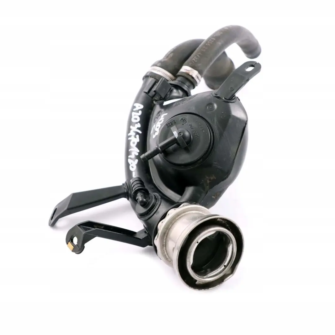 Mercedes W203 réservoir de carburant tuyau de remplissage - SKU A2034701420 - Numéro de pièce A2034701420