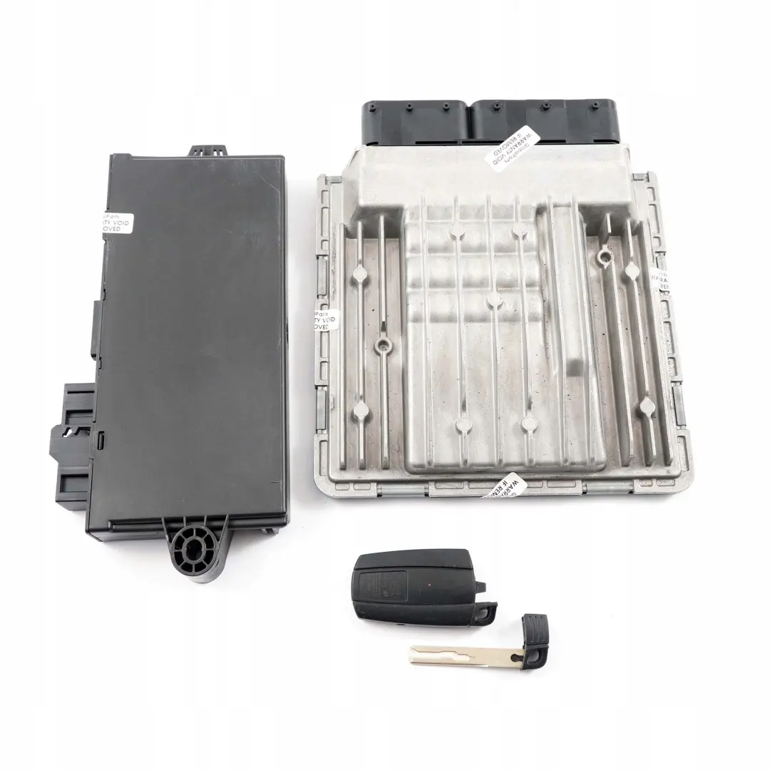 N52 Centralina Dme CAS3 + Chiave Dispositivo per BMW E60 525i E90 E91 325i con numero di parte 7567178 BMW E60 525i E90 E91 325i N52 Centralina Dme CAS3 + Chiave Dispositivo - SKU 7567178-4 - Numero di parte 7567178