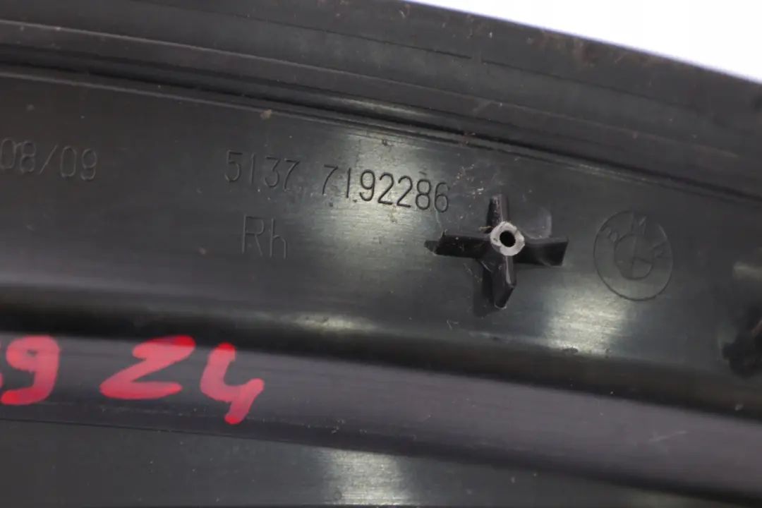 BMW Z4 er E89 Abdeckung Blende Abdeckleiste Einstieg Innen Rechts Schwarz O/S - SKU 7192286 - Teilenummer 7192286