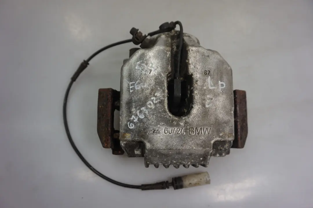 Boitier D?etrier de Frein A Gauche pour BMW E60 E61 à propos du numéro de pièce 6763023 BMW E60 E61 Boitier D?etrier de Frein A Gauche - SKU 6763023 - Numéro de pièce 6763023