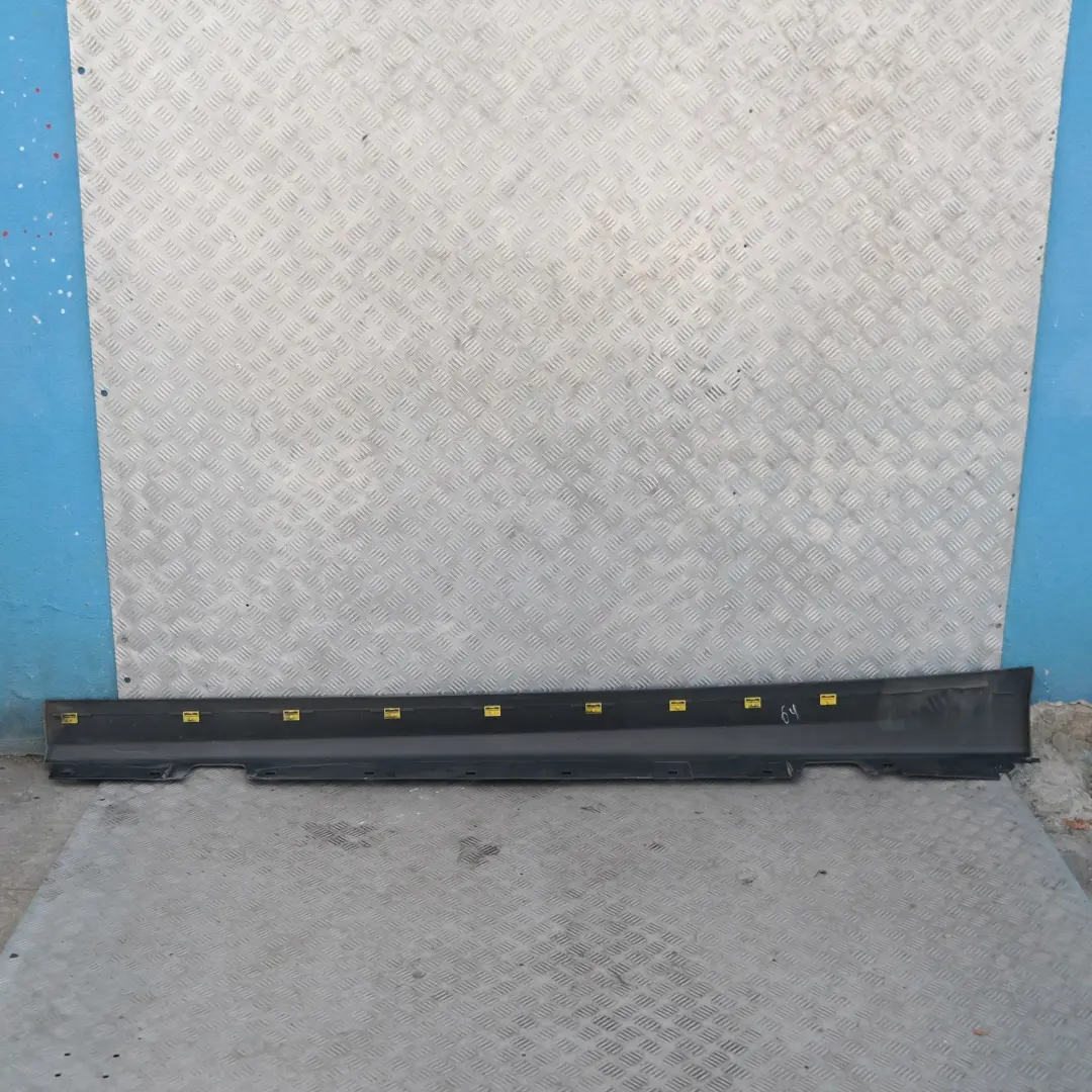 Schwellerleiste Blende Schweller rechts Monacoblau Blau für BMW 3 er E90 E91 mit Teilenummer 32950 BMW 3 er E90 E91 Schwellerleiste Blende Schweller rechts Monacoblau Blau - SKU 0032950-MB4 - Teilenummer 32950