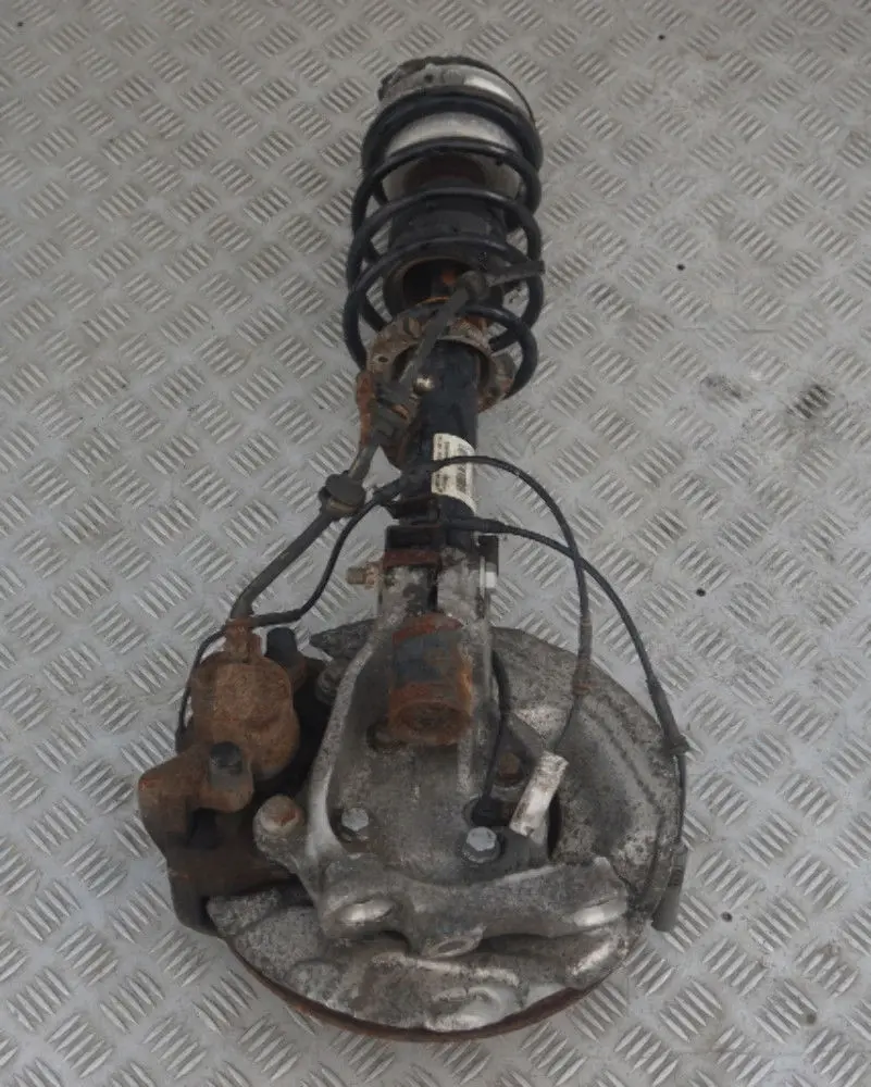 N47 Front Left N/S Spring Strut Brake Suspension Leg Hub to BMW 1 Series E82 120d with Part number 6786021 BMW 1 Series E82 120d N47 Front Left N/S Spring Strut Brake Suspension Leg Hub - SKU 6786021-3 - Part number 6786021