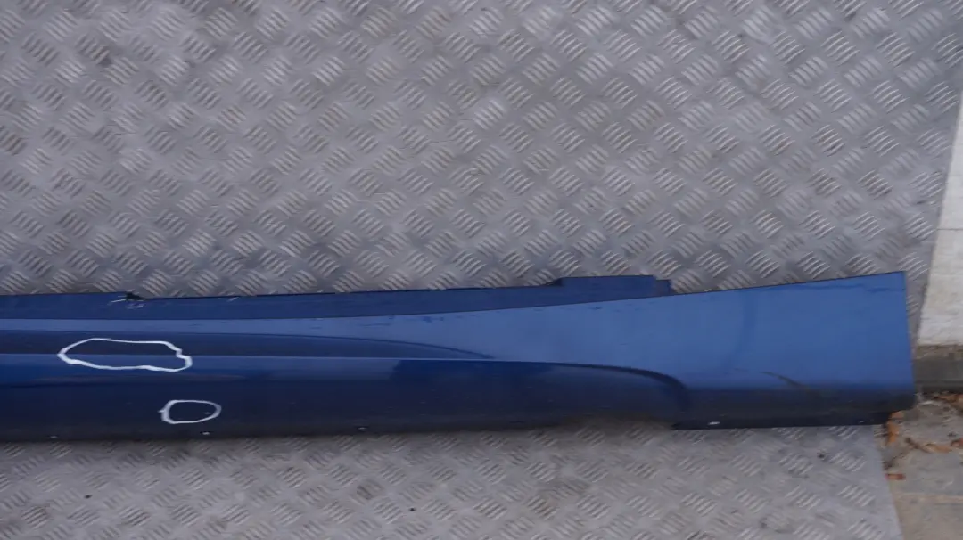 BMW E87 LCI M Sport Listello Portiera Apertura Gonna Destra le Mans - Blu - SKU 0033556-LMB3 - Numero di parte 51770033556-LMB1