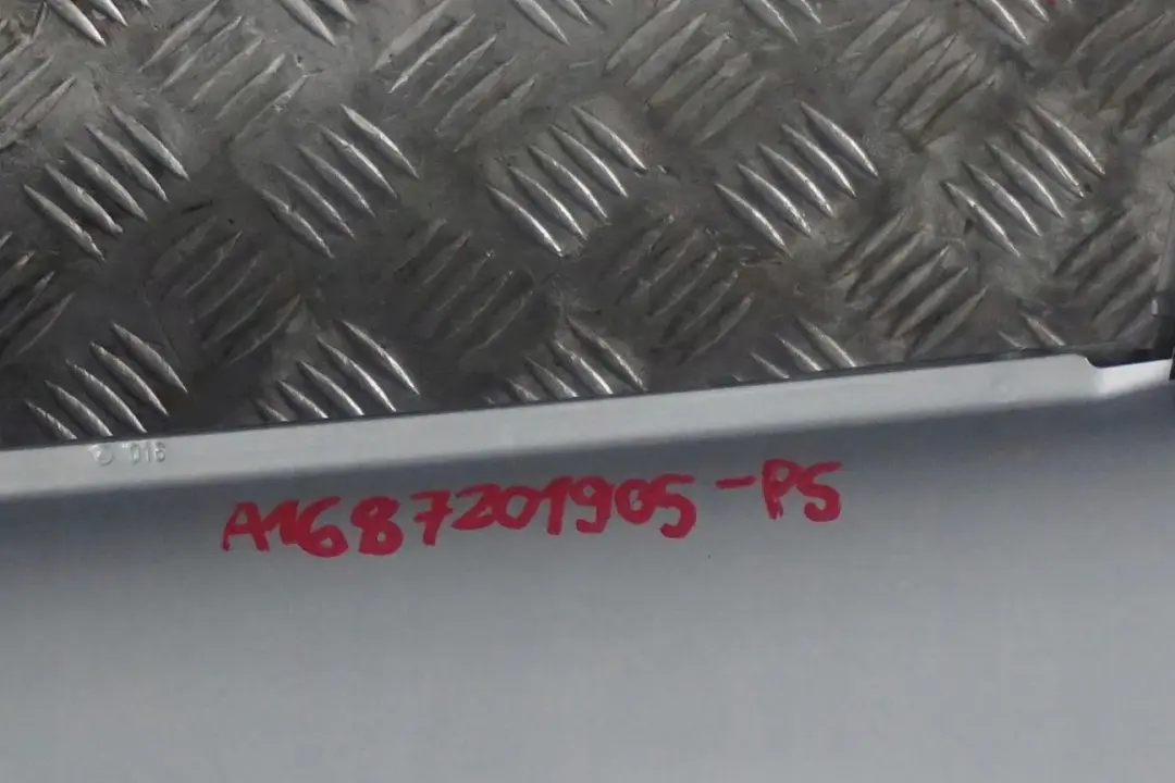 Mercedes Classe A W168 Porte avant Gauche Polar Argent Metallise - 761U - SKU A1687201905-PS - Numéro de pièce A1687201905
