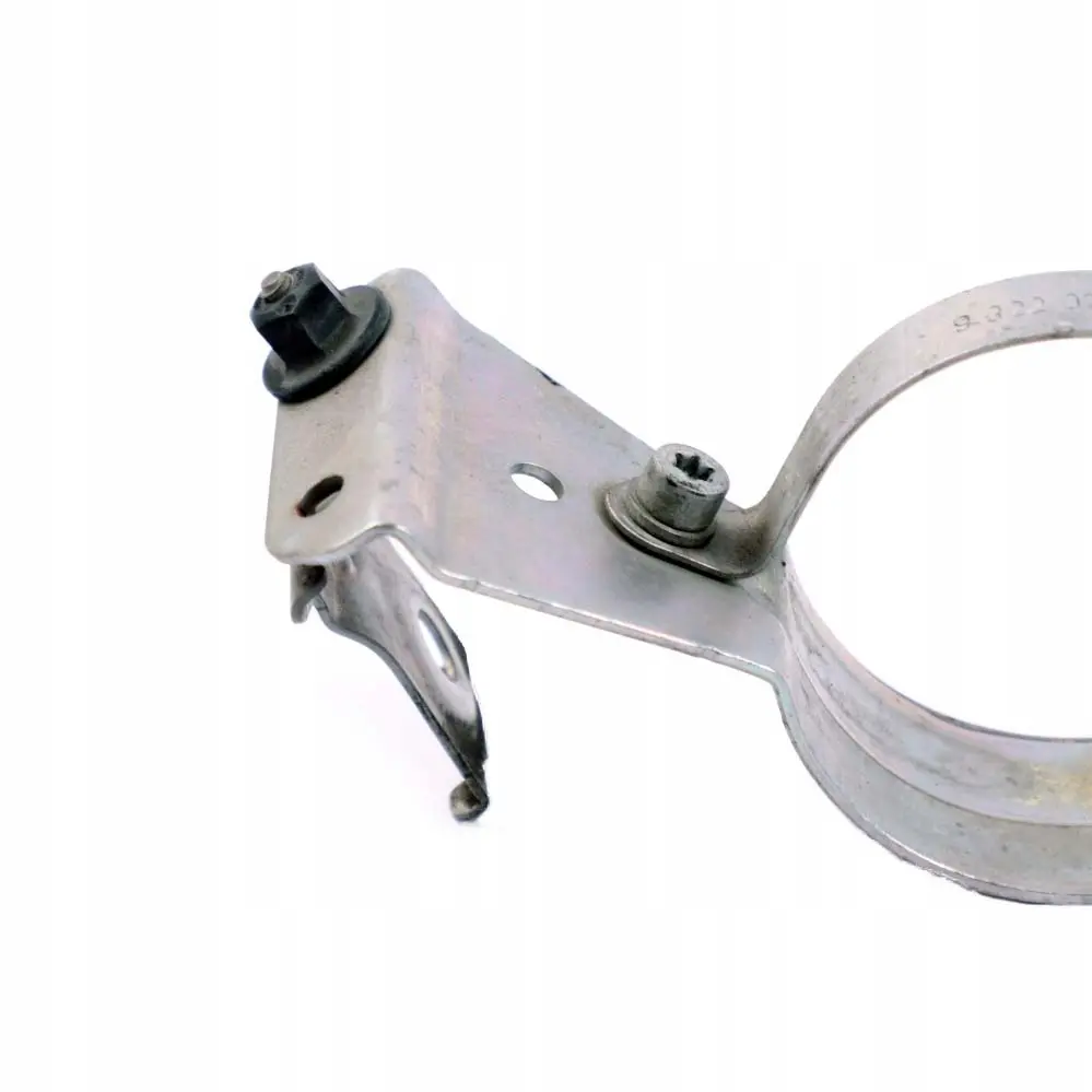 Soporte Adicional Bomba Agua Refrigerante para BMW F80 M3 F82 F83 M4 con número de pieza 9322071 BMW F80 M3 F82 F83 M4 Soporte Adicional Bomba Agua Refrigerante - SKU 9322071 - Número de pieza 9322071