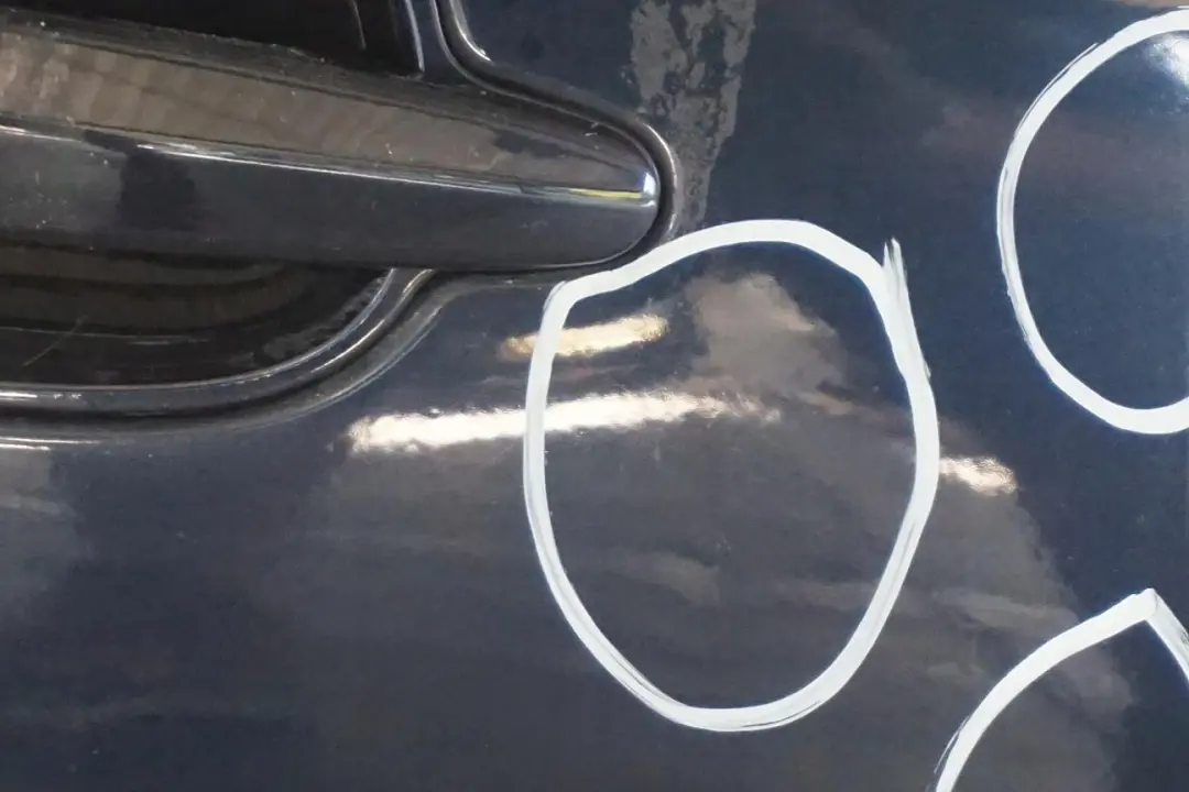 Drzwi prawe przednie monacoblau do BMW E60 E61 o numerze 7202340 BMW E60 E61 Drzwi prawe przednie monacoblau - SKU 7202340-MB1 - Numer Części 7202340