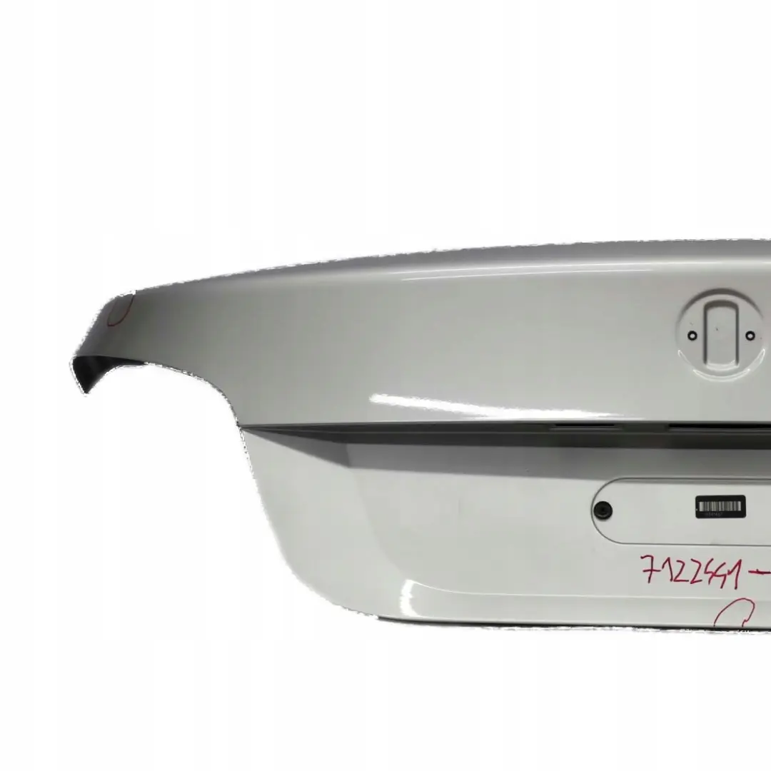 Klapa pokrywa bagażnika tył titansilber do BMW E60 o numerze 7122441 BMW E60 Klapa pokrywa bagażnika tył titansilber - SKU 7122441-TS - Numer Części 7122441