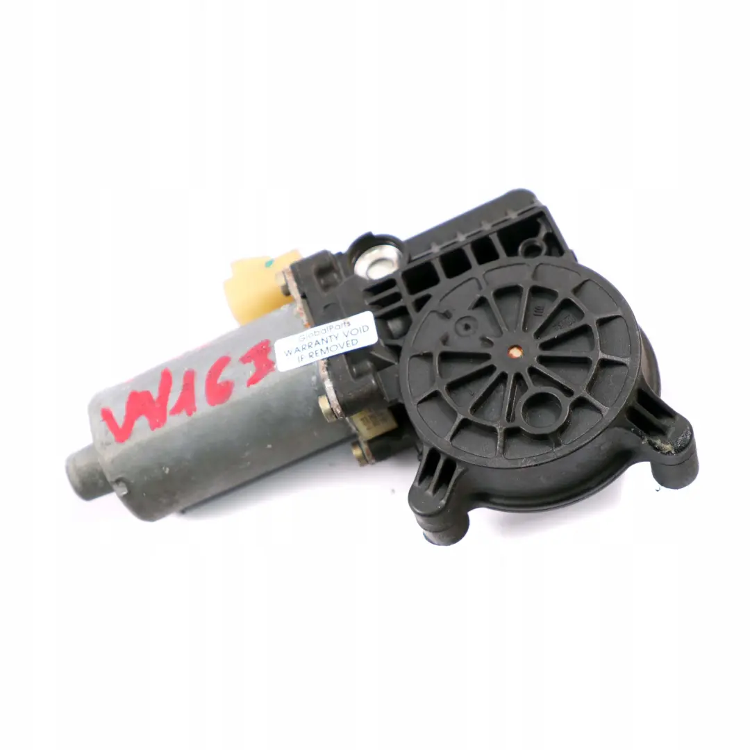 Mercedes-Benz M ML W163 Front Right O/S Door Window Lifter Motor to with Part number A1638202842 Mercedes-Benz M ML W163 Front Right O/S Door Window Lifter Motor - SKU A1638202842 - Part number A1638202842