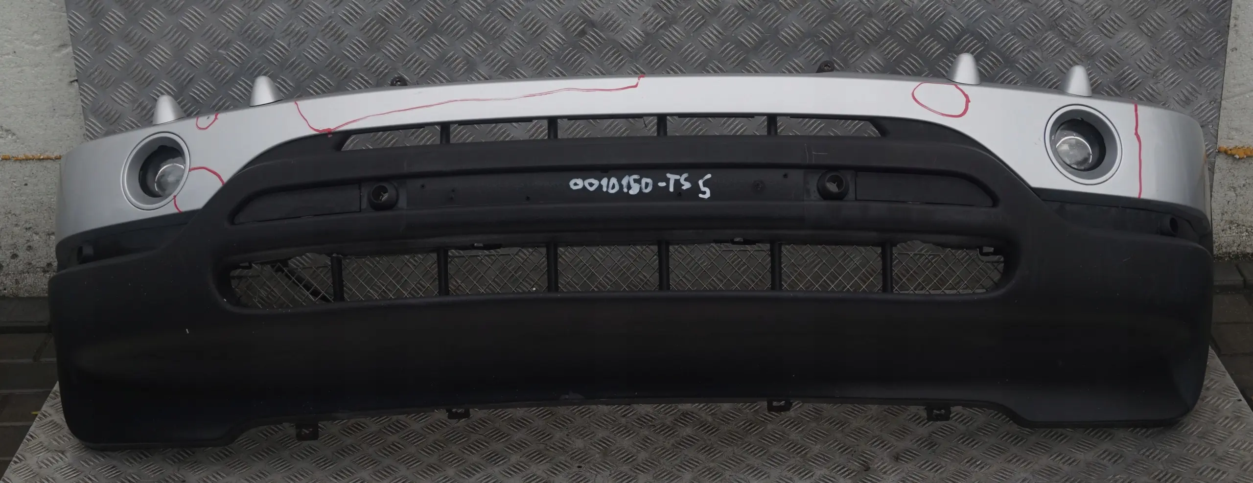 BMW X5 Series 5 E53 Front Bumper Panel PDC Titansilber Titan Silver Metallic 354