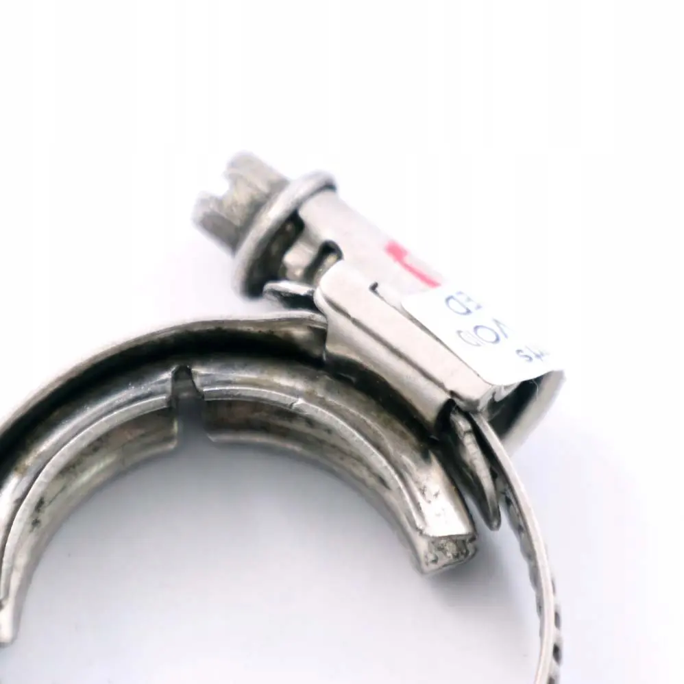 BMW E38 E39 E46 E53 E87 E60 E90 E91 F10 F11 Morsetto EGR Refrigerante - SKU 7786146 - Numero di parte 7786146