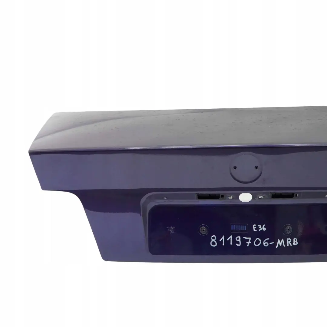 Klapa bagażnika tył Montrealblau do BMW E36 Sedan o numerze 8262029 BMW E36 Sedan Klapa bagażnika tył Montrealblau - SKU 8119706-MRB - Numer Części 8262029