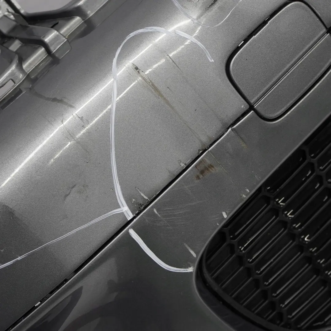 Stossfänger Vorn Dark Silver Silber Metallic 871 für BMW Mini R55 R56 7 Cooper S mit Teilenummer 0430242 BMW Mini R55 R56 7 Cooper S Stossfänger Vorn Dark Silver Silber Metallic 871 - SKU 0430242-DS7 - Teilenummer 0430242