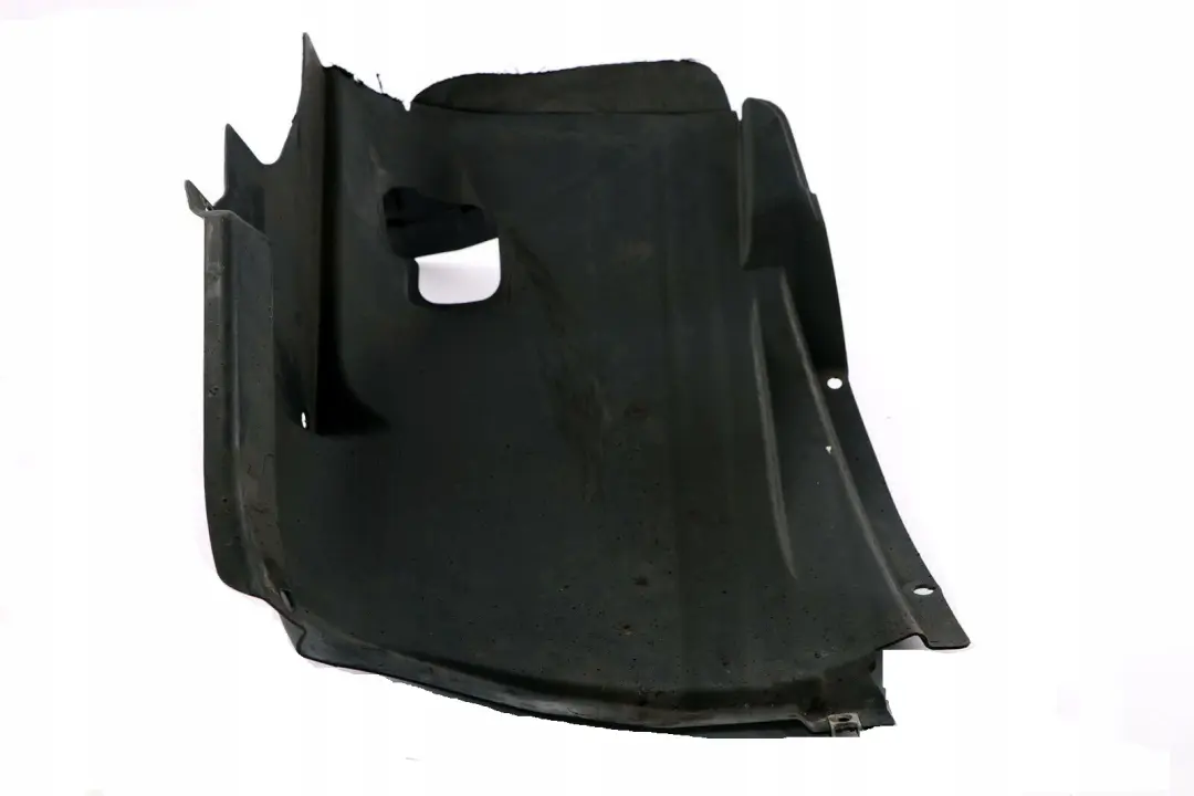 Tapa paso De rueda delantero carcasa inferior izquierda para BMW e81 e87 con número de pieza 51777059375 BMW e81 e87 Tapa paso De rueda delantero carcasa inferior izquierda - SKU 7059375 - Número de pieza 51777059375