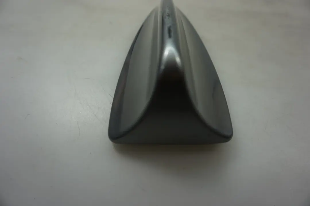 BMW E61 Boitier Vide Cache Exterieur Toit Antenne Shark Spacegrau - SKU 6929373-SBG - Numéro de pièce 6929373
