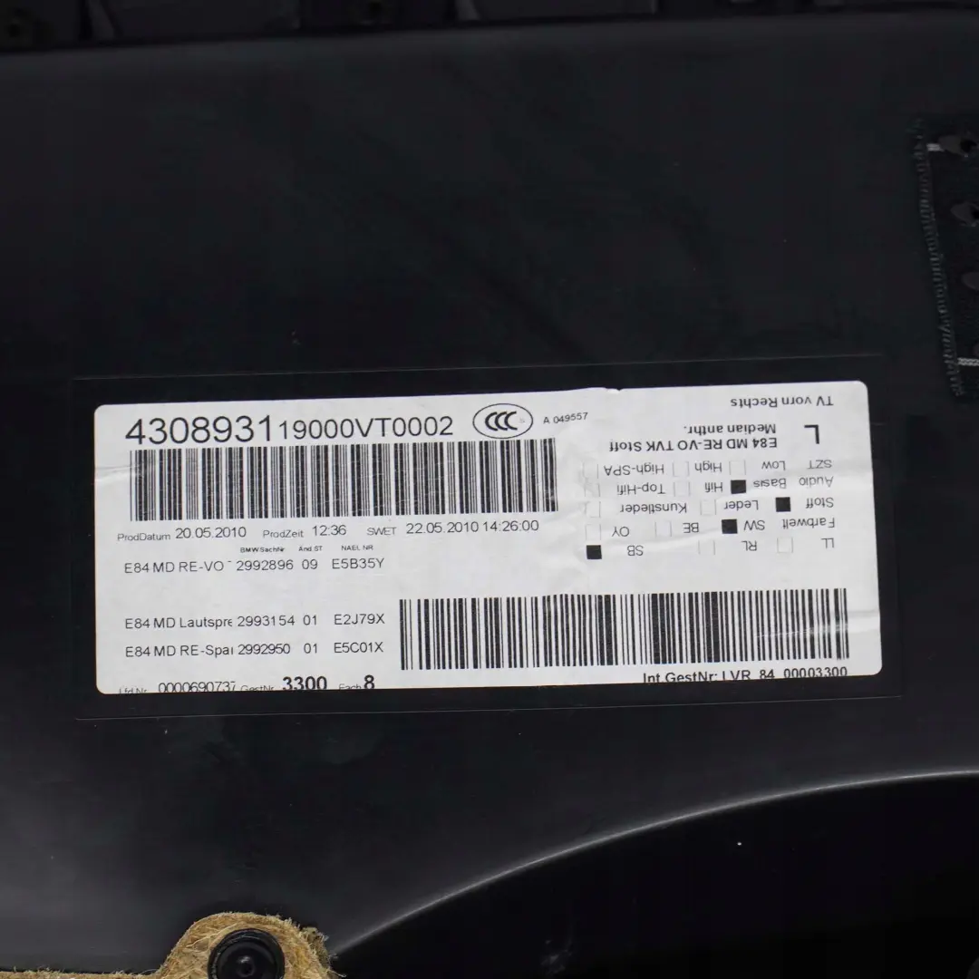 Rivestimento Pannello Portiera Lato Destro Tessuto Antracite Argento per BMW X1 E84 con numero di parte 7320190 BMW X1 E84 Rivestimento Pannello Portiera Lato Destro Tessuto Antracite Argento - SKU 7320190-1 - Numero di parte 7320190