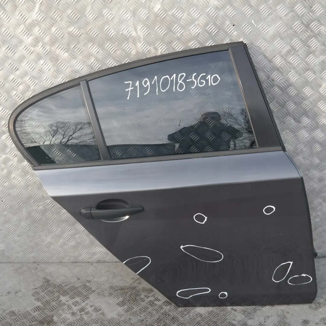 Door Rear Right O/S Sparkling Graphite Metallic - A22 to BMW 1 SERIES 10 E87 E87N with Part number 7191018 BMW 1 SERIES 10 E87 E87N Door Rear Right O/S Sparkling Graphite Metallic - A22 - SKU 7191018-SG10 - Part number 7191018