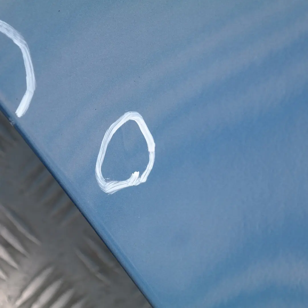 Porta posteriore destra Sydneyblau Blu - A19 per BMW E87 con numero di parte 7191018 BMW E87 Porta posteriore destra Sydneyblau Blu - A19 - SKU 7191018-SYD11 - Numero di parte 7191018