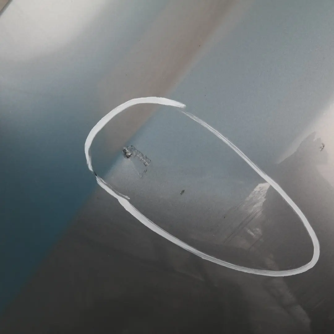 Zderzak tylny tył pdc silbergrau A08 do BMW E61 o numerze 306983 BMW E61 Zderzak tylny tył pdc silbergrau A08 - SKU 0306983-SBG1 - Numer Części 306983