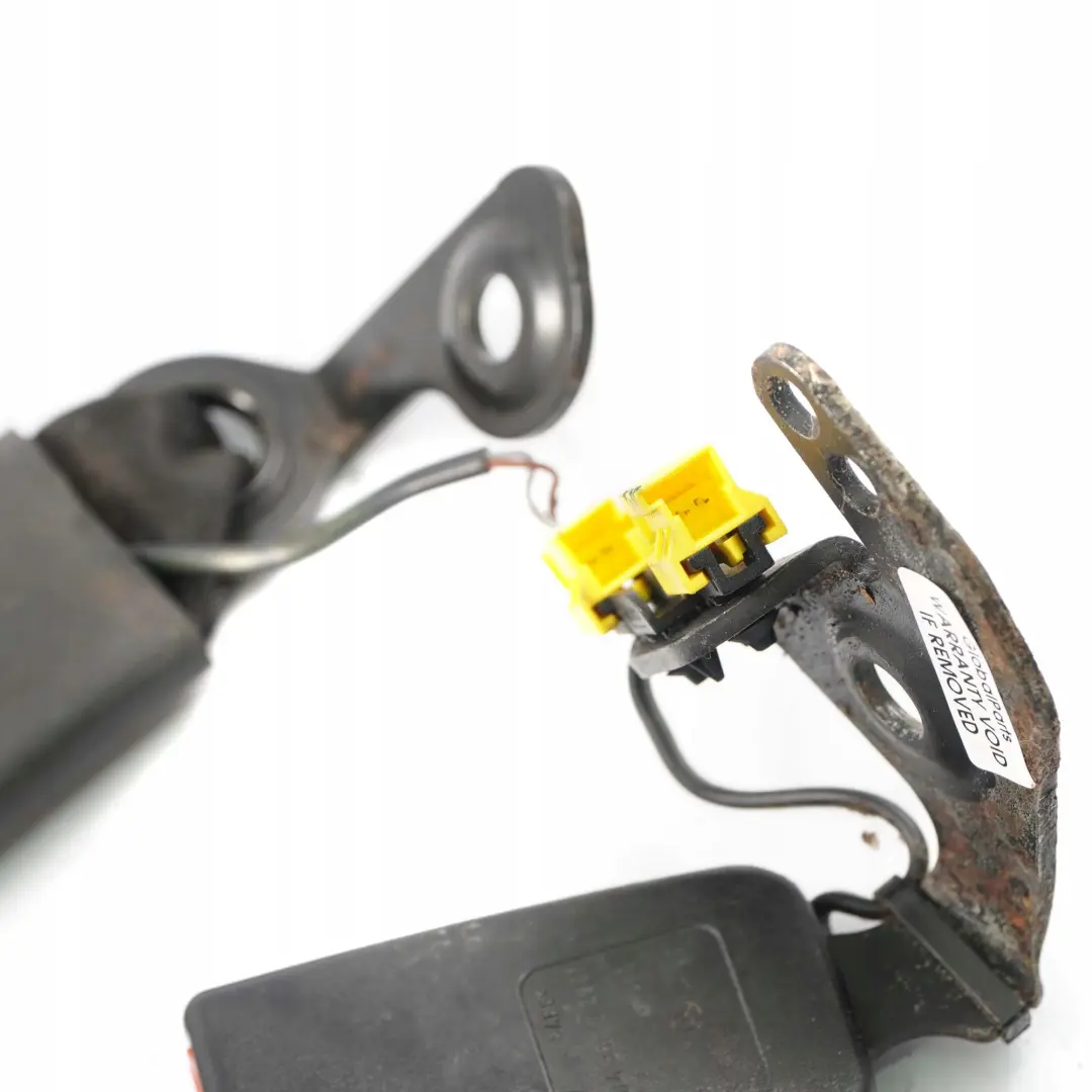  Mercedes-Benz W204 Rear Seat Bench Right O/S Belt Buckle Tensioner - SKU A2048600469 - Part number A2048600469