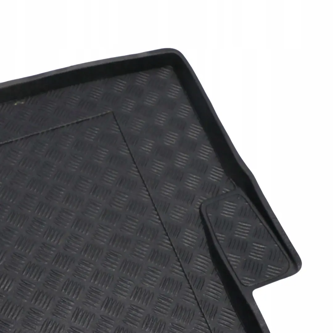 Fitted Boot Trunk Luggage Compartment Rubber Mat to BMW 3 Series E90 with Part number 102107 BMW 3 Series E90 Fitted Boot Trunk Luggage Compartment Rubber Mat - SKU 102107 - Part number 102107