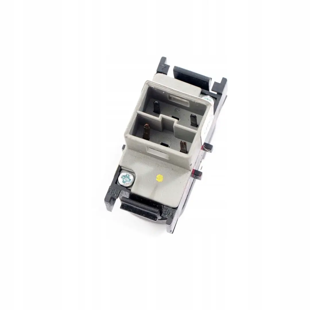 Interruptor De proteccion antirrobo De remolque para Mercedes E W202 W210 con número de pieza A2108201710 Mercedes E W202 W210 Interruptor De proteccion antirrobo De remolque - SKU A2108201710 - Número de pieza A2108201710