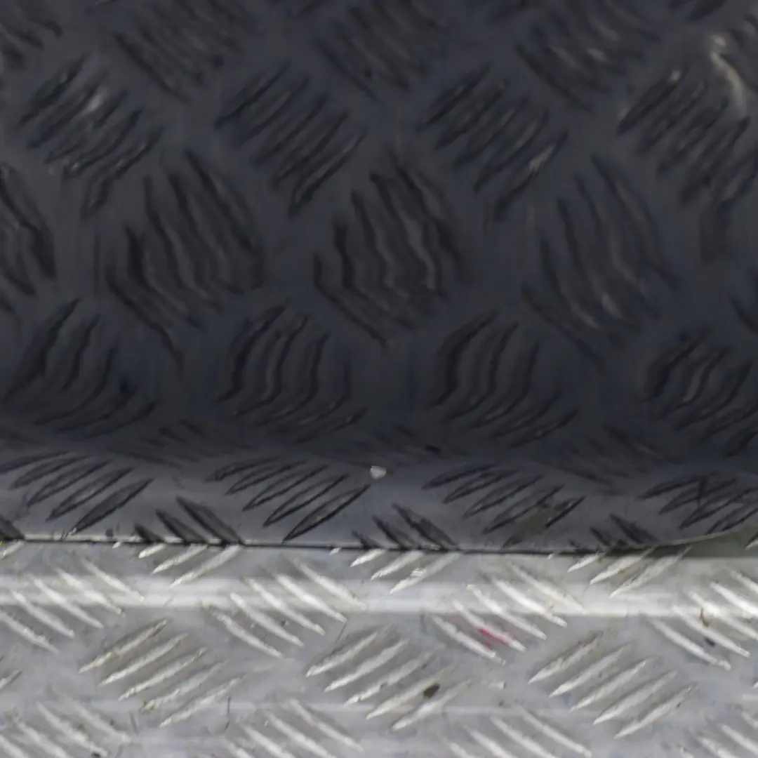 Tür Hinten Links Orientblau Orient Blau Metallic - 317 für BMW 5 E60 mit Teilenummer 7202341 BMW 5 E60 Tür Hinten Links Orientblau Orient Blau Metallic - 317 - SKU 7202341-OB - Teilenummer 7202341