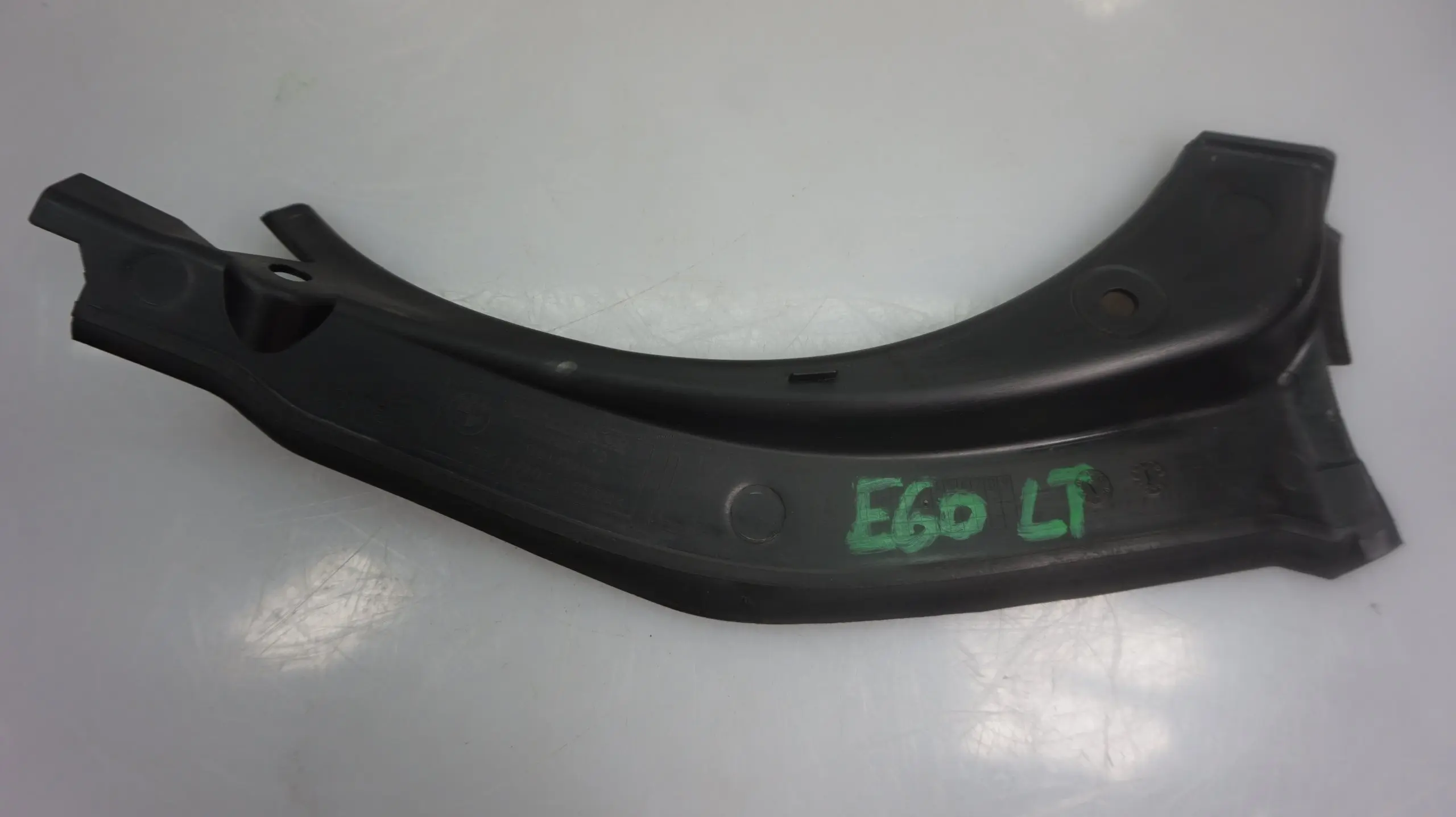 BMW 5 Series E60 E60N LCI Cover Water Gutter Rear Left N/S 51717124407 7124407