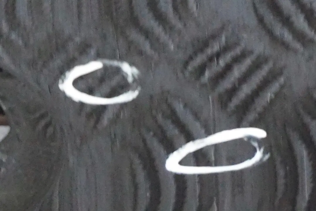 Klapa bagażnika schwarz II do BMW F20 F21 o numerze 7305470 BMW F20 F21 Klapa bagażnika schwarz II - SKU 7305470-SCH1 - Numer Części 7305470