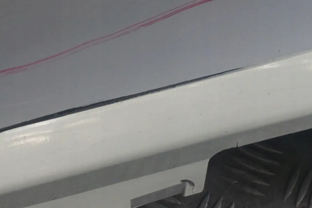 BMW E92 E93 2 Sill Strip Faldon Lateral Izquierdo Titansilber Plata - 354 - SKU 0034059-TS2 - Número de pieza 0034059