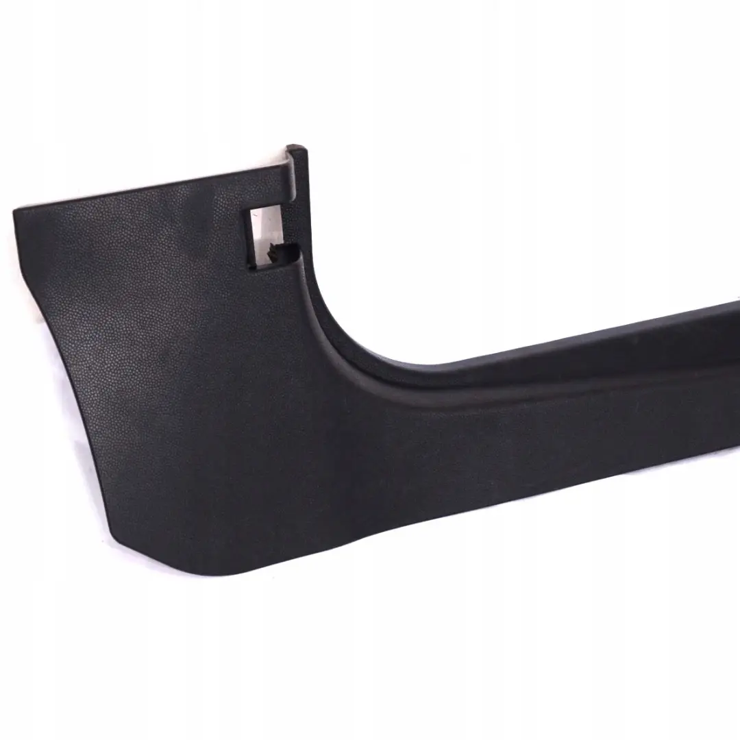 Rivestimento Laterale Inferiore Anteriore Destro per Mini Cooper R50 R53 con numero di parte 7139076 Mini Cooper R50 R53 Rivestimento Laterale Inferiore Anteriore Destro - SKU 1481883-1 - Numero di parte 7139076