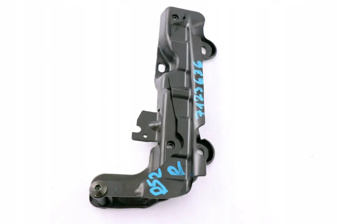 Folding Roof Soft Top Bracket Right O/S to Mini R52 Cabrio Convertible with Part number 7123636 Mini R52 Cabrio Convertible Folding Roof Soft Top Bracket Right O/S - SKU 7123636 - Part number 7123636