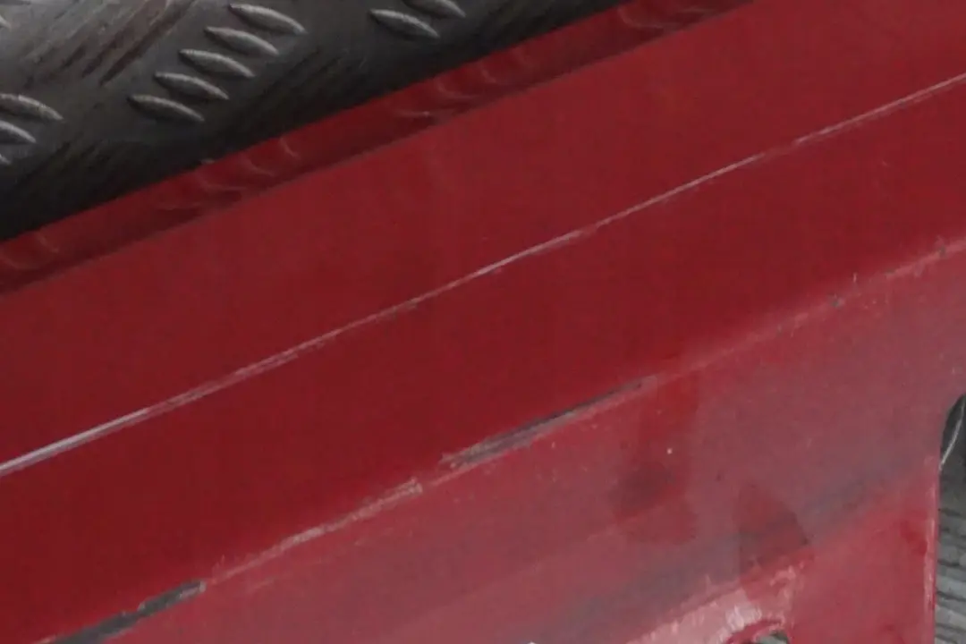 BMW E90 E91 LCI Listello Portiera Apertura Gonna Dx Rosso-Cremisi Rossa - SKU 0037060-KAR1 - Numero di parte 0037060