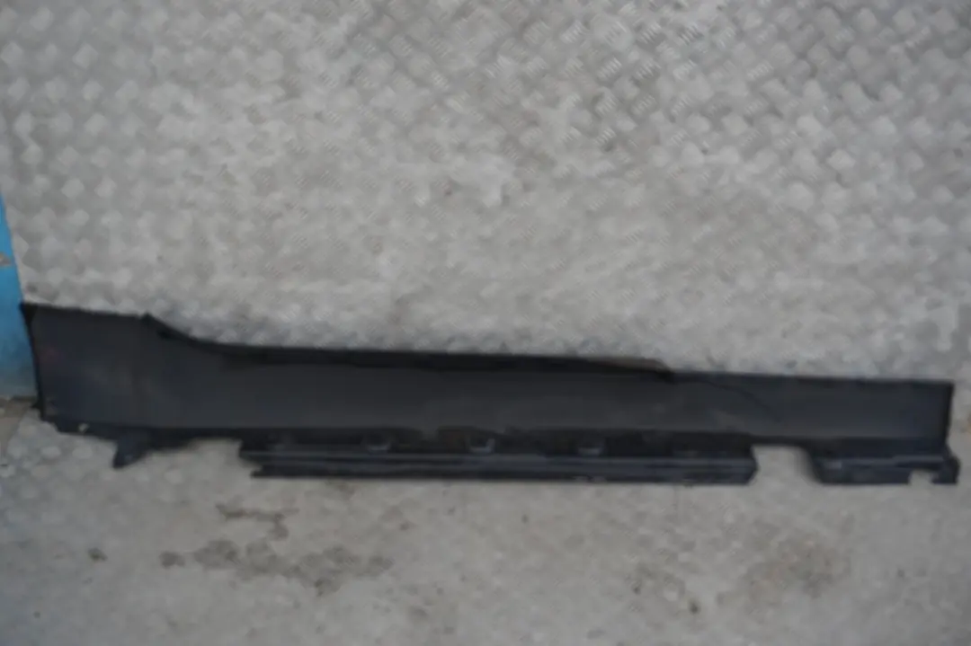 Front Left N/S Sill Strip Side Skirt Tiefseeblau Deep Sea Blue für BMW Z4 Series E89 mit Teilenummer 0037523 BMW Z4 Series E89 Front Left N/S Sill Strip Side Skirt Tiefseeblau Deep Sea Blue - SKU 0037523-DSB - Teilenummer 0037523