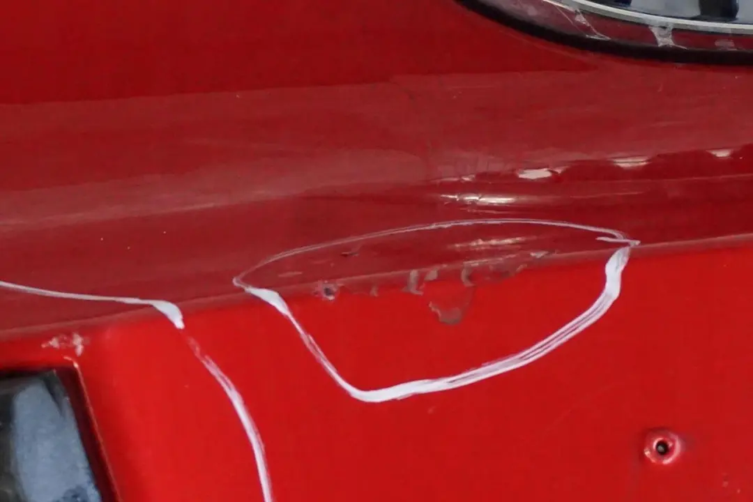 BMW E87 Zderzak przedni przód Japanrot 438 - SKU 0032635-JR - Numer Części 32635