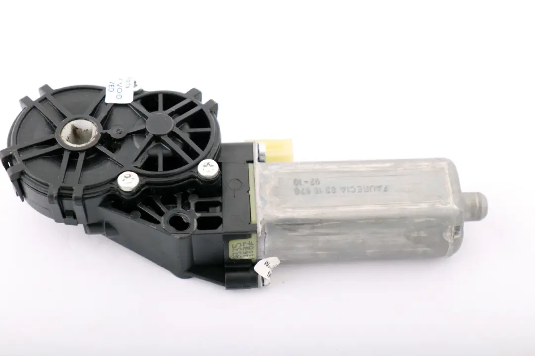 BMW E60 E61 Reglage du dossier du siege avant Bosh - SKU 0-390-201-999 - Numéro de pièce 0 390 201 999